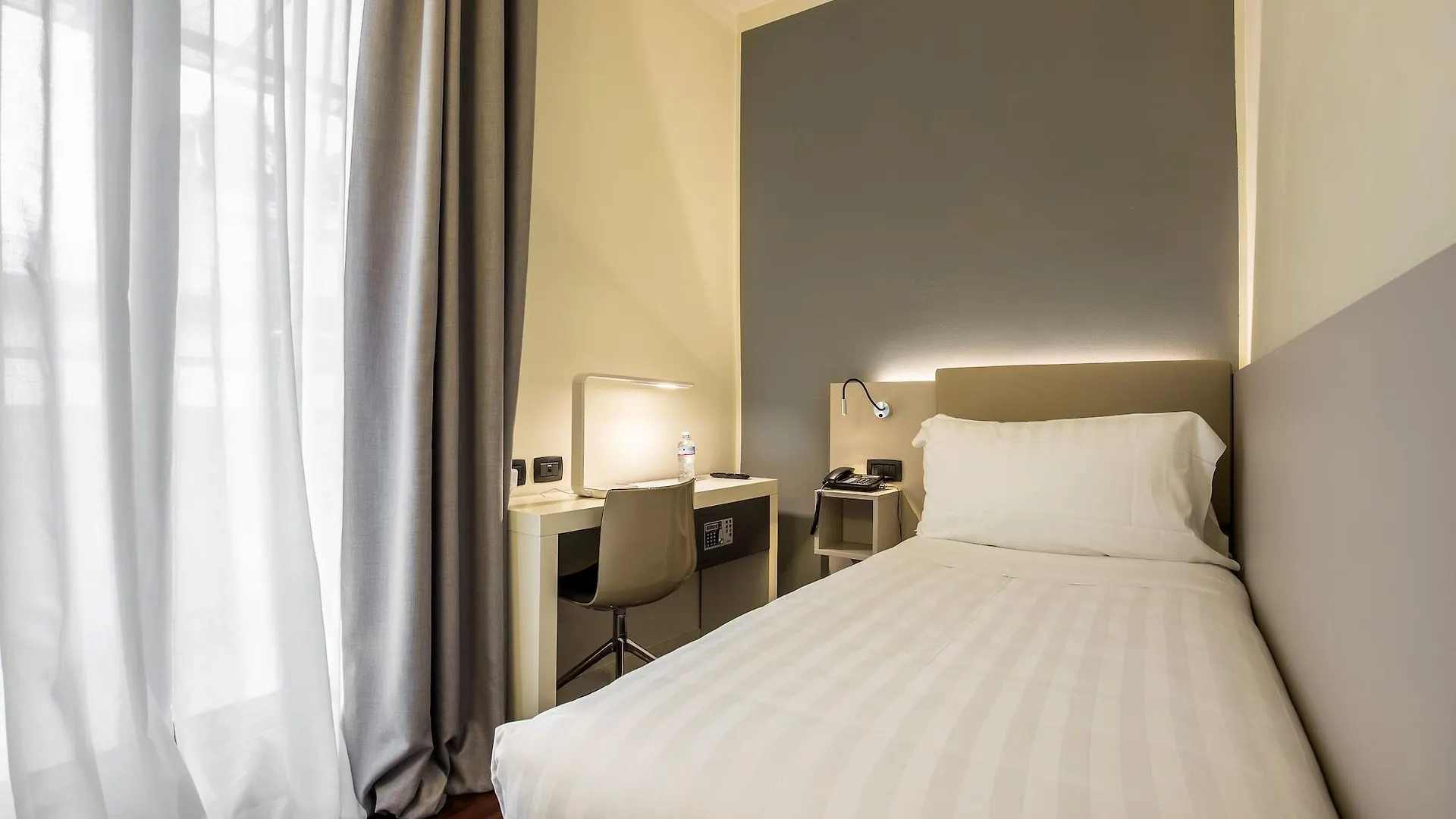 43 Station Hotel Milánó